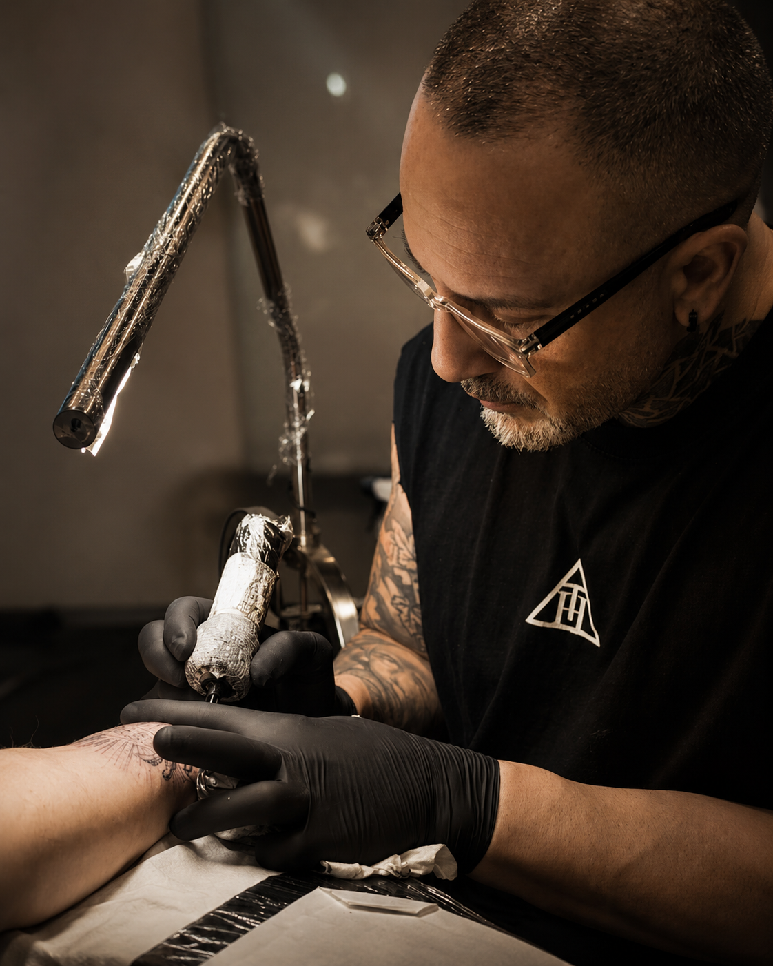 Formación en retratos hiperrealistas Black & Grey para tatuadores profesionales